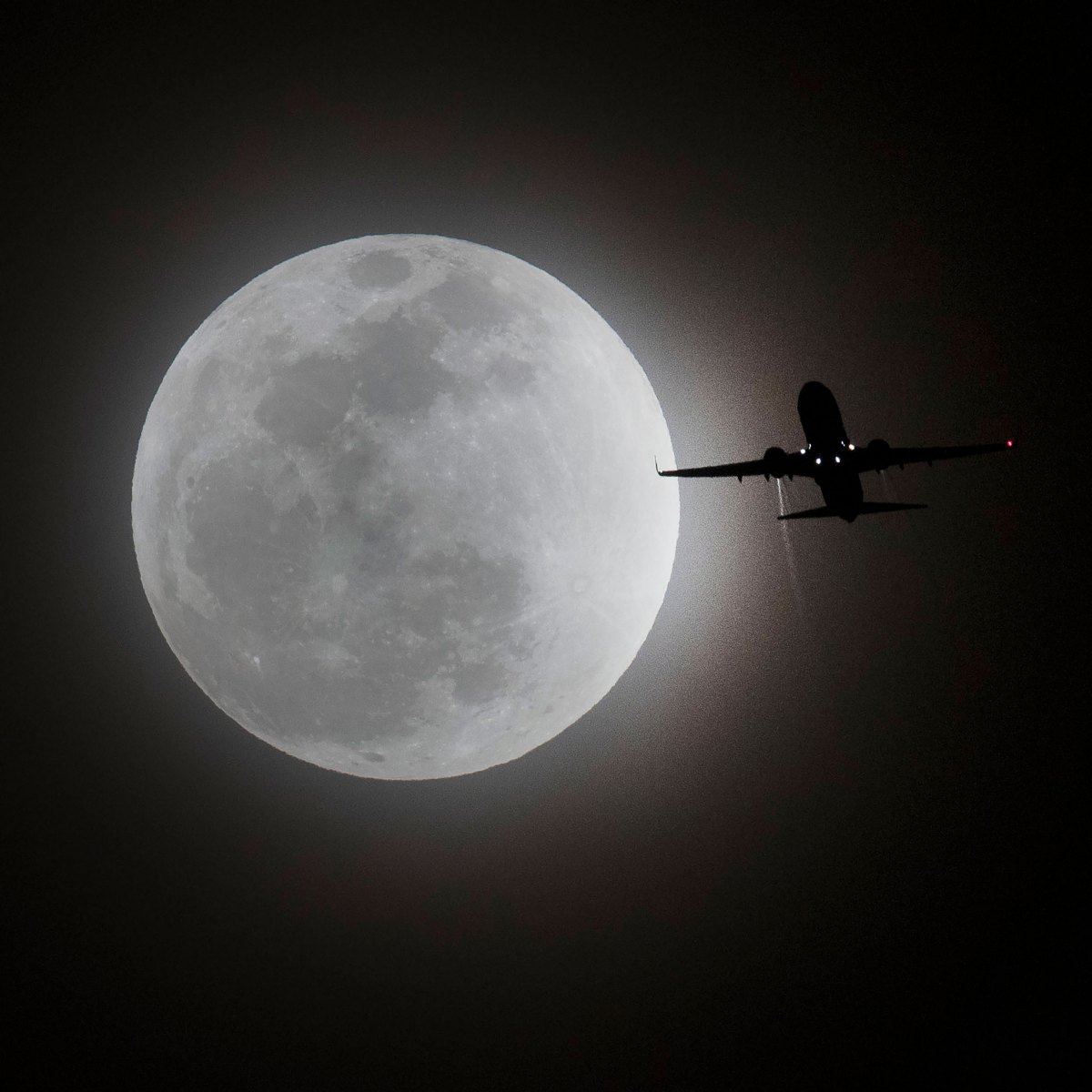 Moon Jet - David Hume Kennerly Fine Prints